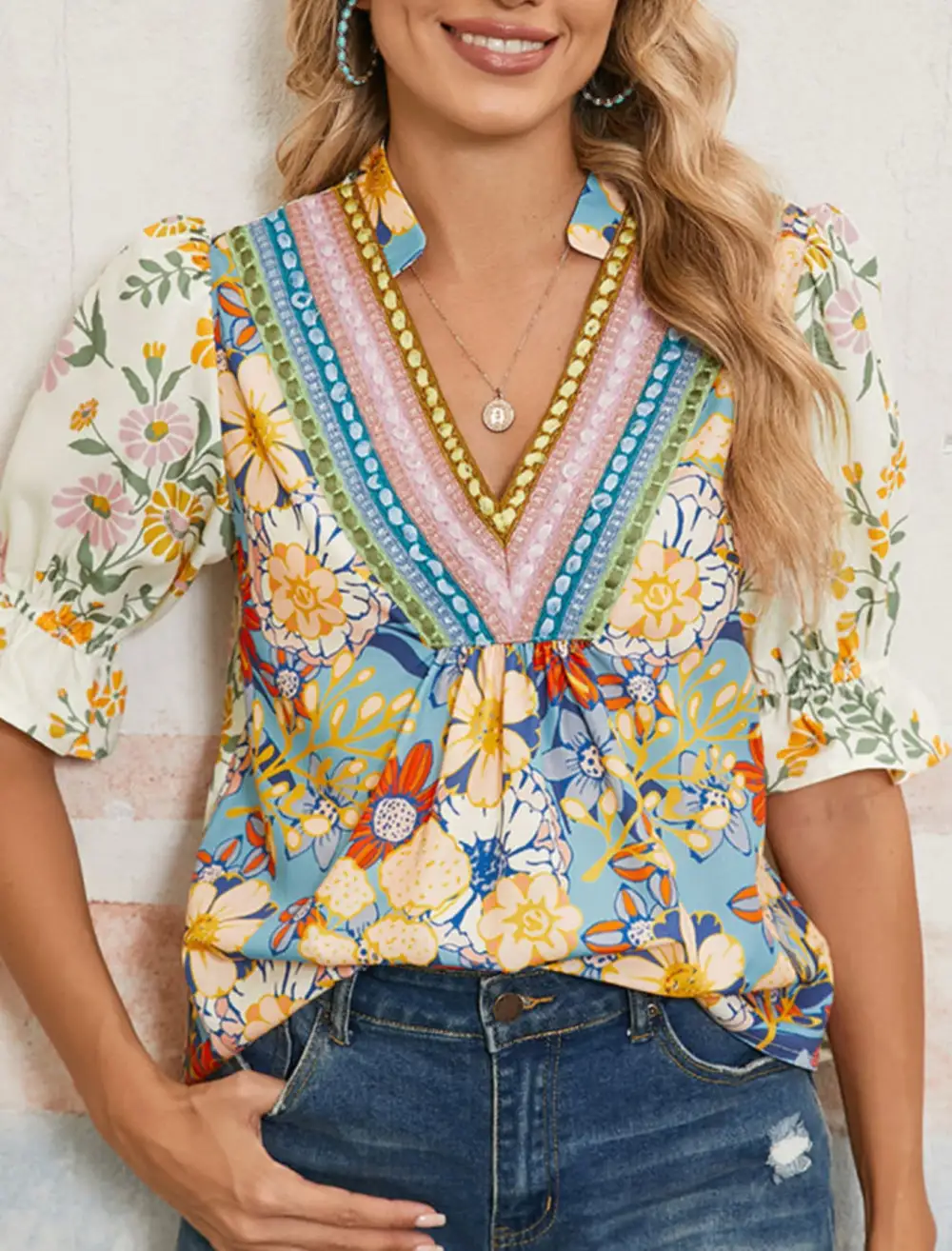 Crochet Neck Sleeve Floral Blouse