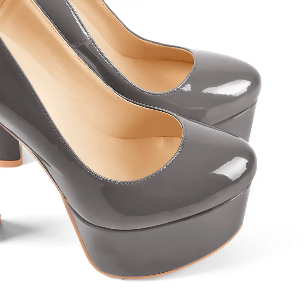 Leopard Pattern Round Toe Platform Chunky Heel Pumps