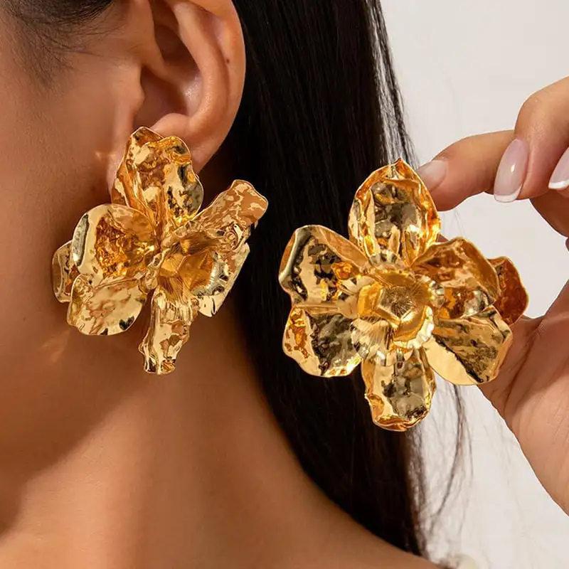 Vintage Sculptural Flower Stud Metal Earrings