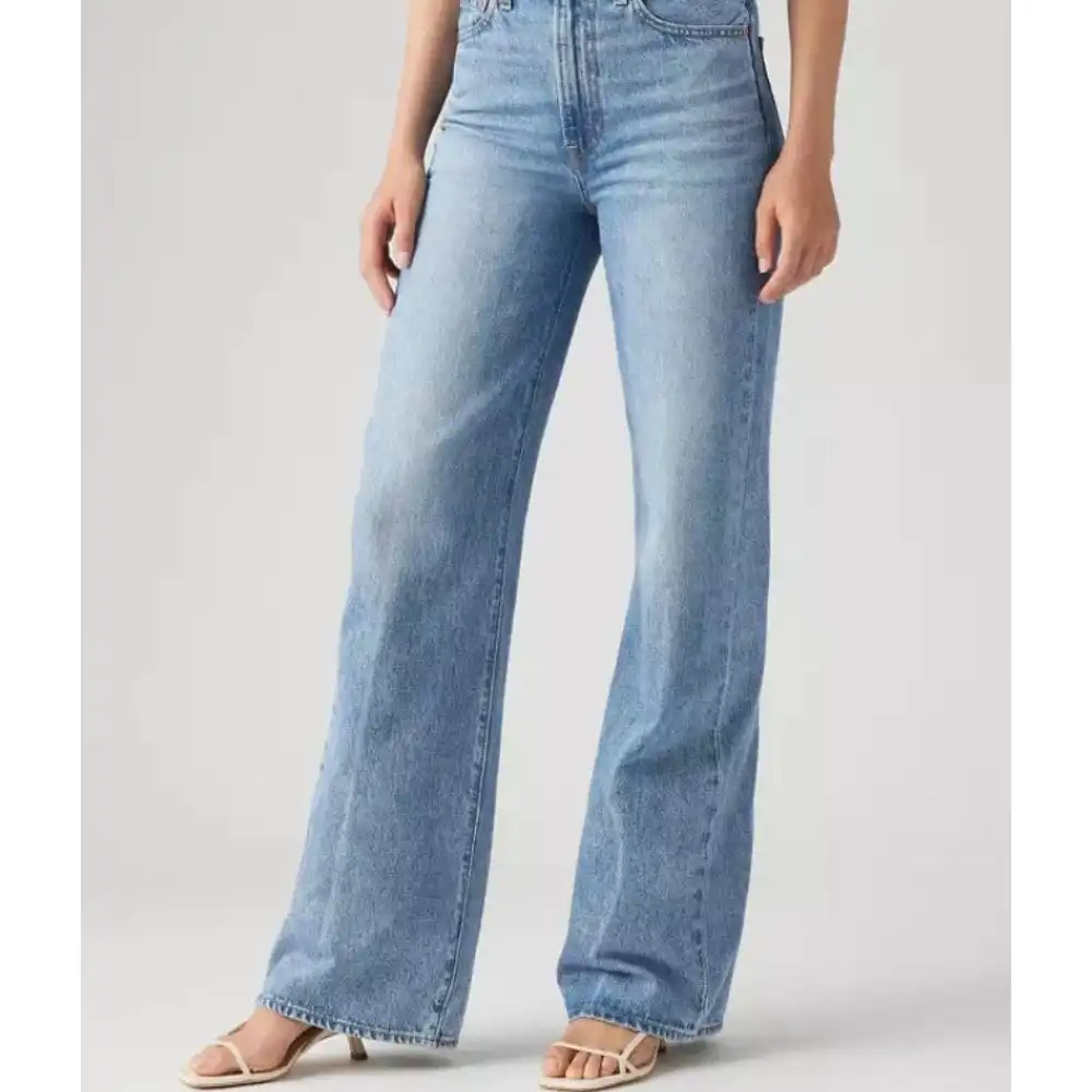 Wide-Leg Women's Jeans