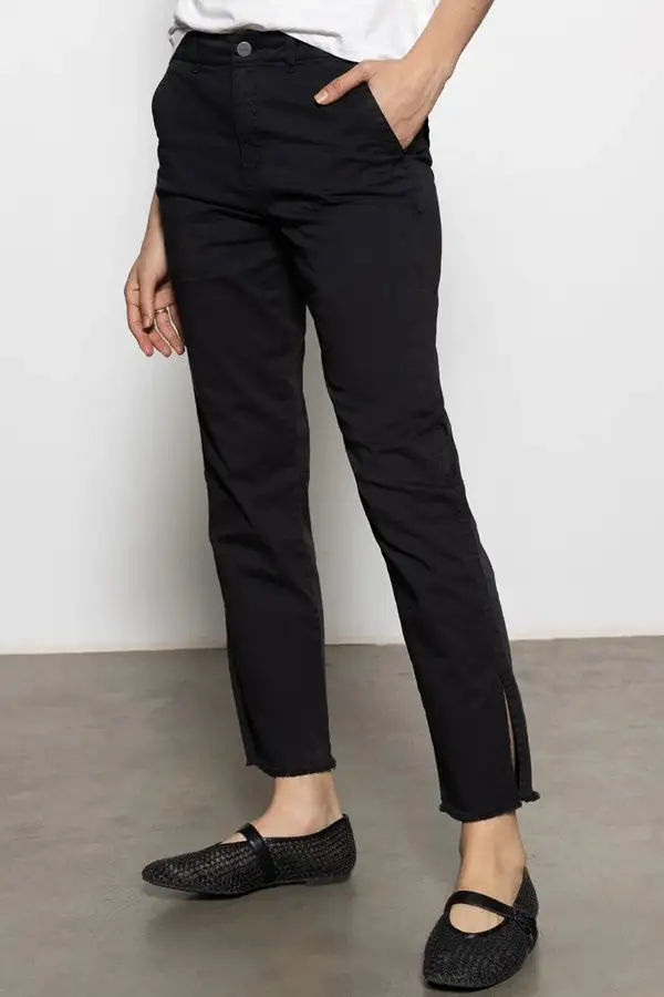 Black Straight-Leg Cropped Trousers