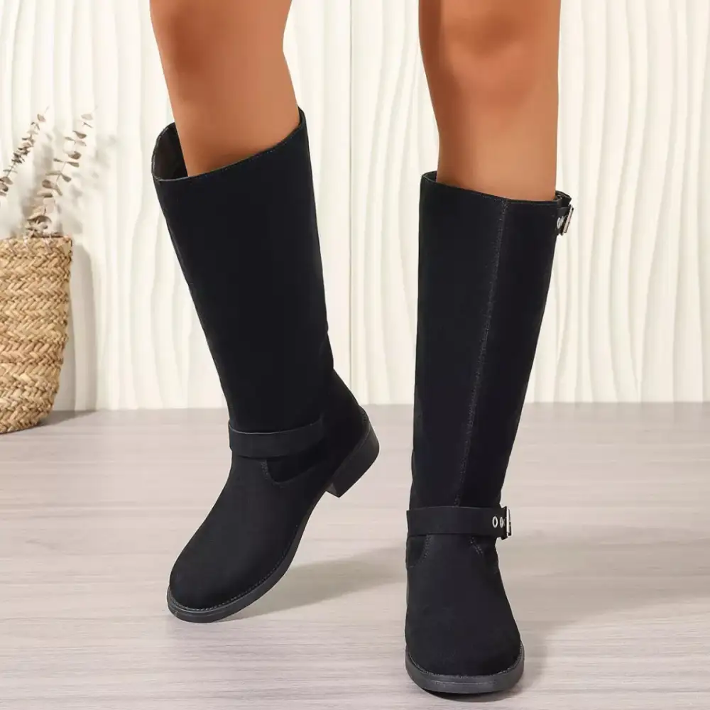 Everyday Round Toe Block Heels Boots