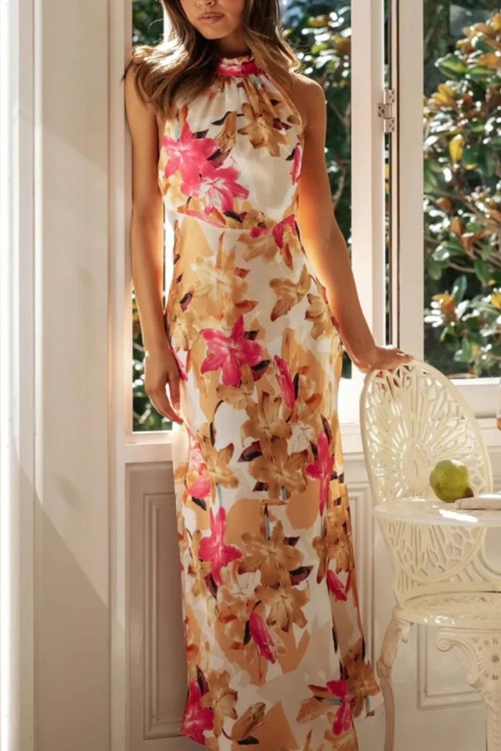 Lightweight Feel Floral Printed Maxi Dress