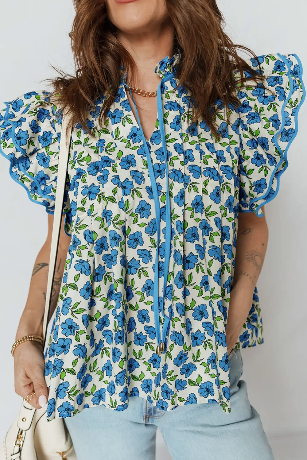Women's Flower Motif Flutter Sleeve Pleated Top