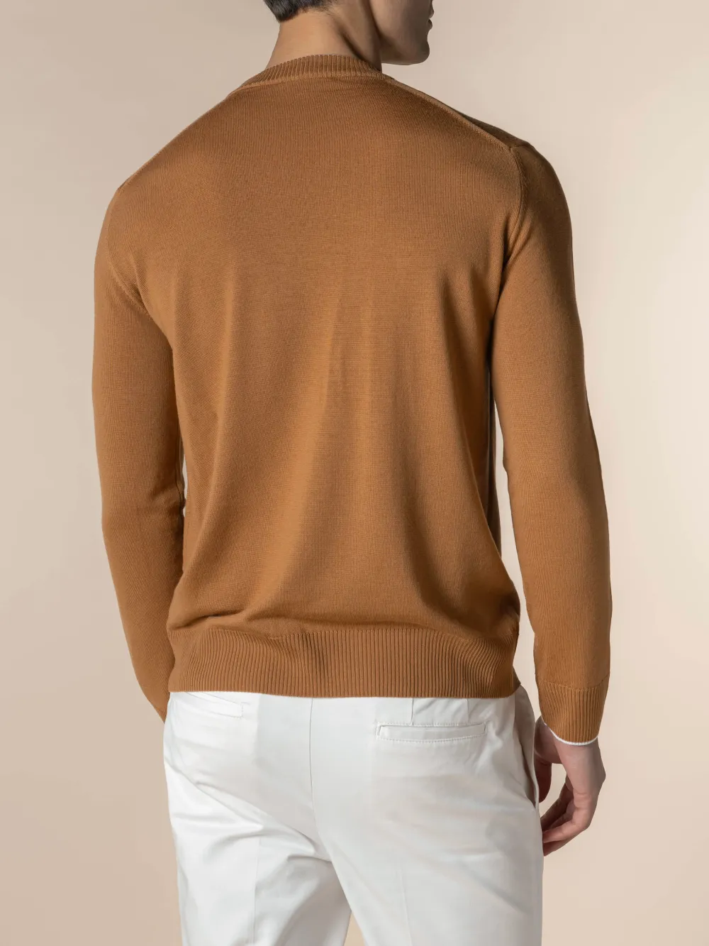 Extrafine Merino Merino Wool Slim Fit Crew Neck Knit Construction Design Crew Neck Sweater