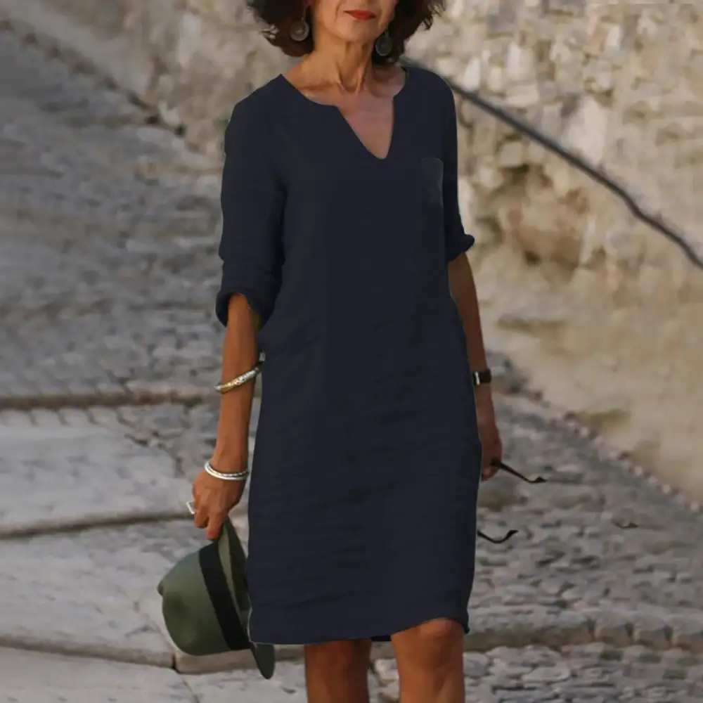 Women's V-Neck Three-Quarter-Sleeve Pocketed Dress
