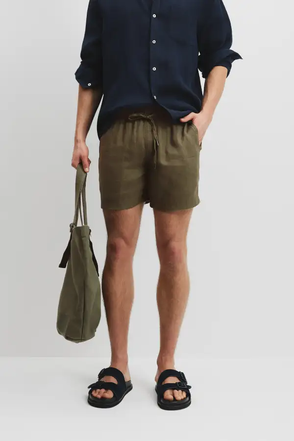 Men's Clean Line Drawcord Linen Shorts