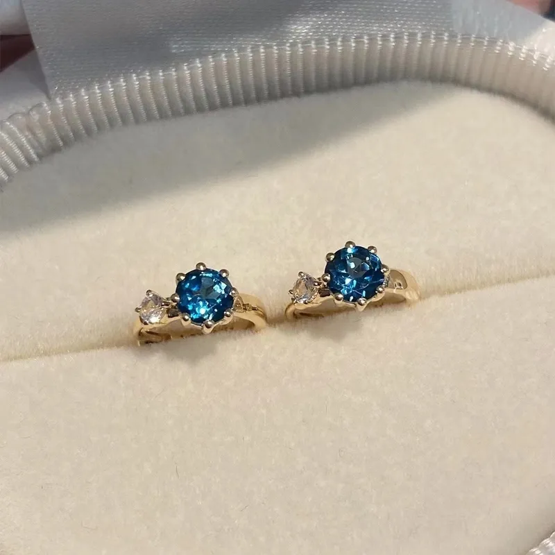 925 Sterling Silver Zircon Hoop Earrings