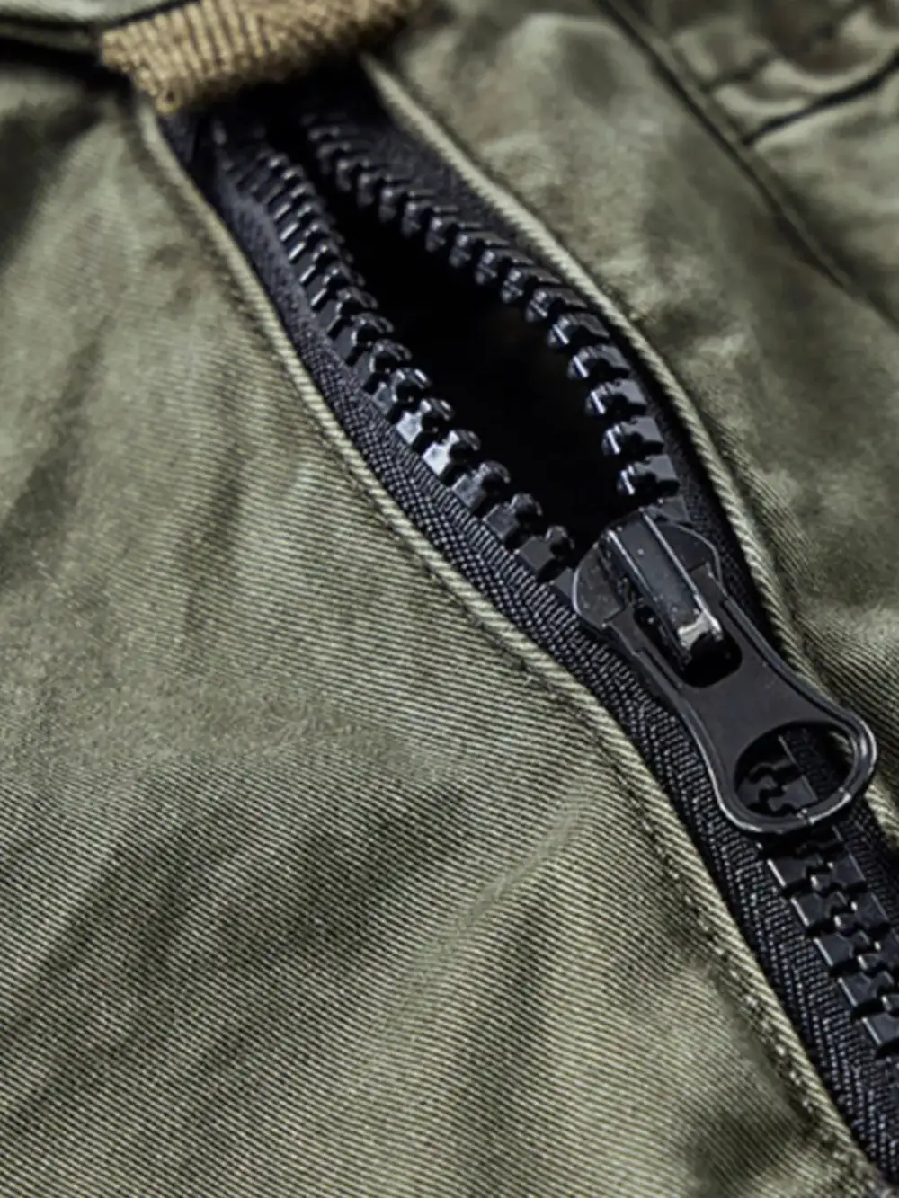 Pocket Detail Vintage Inspired Washed Cargo Shorts