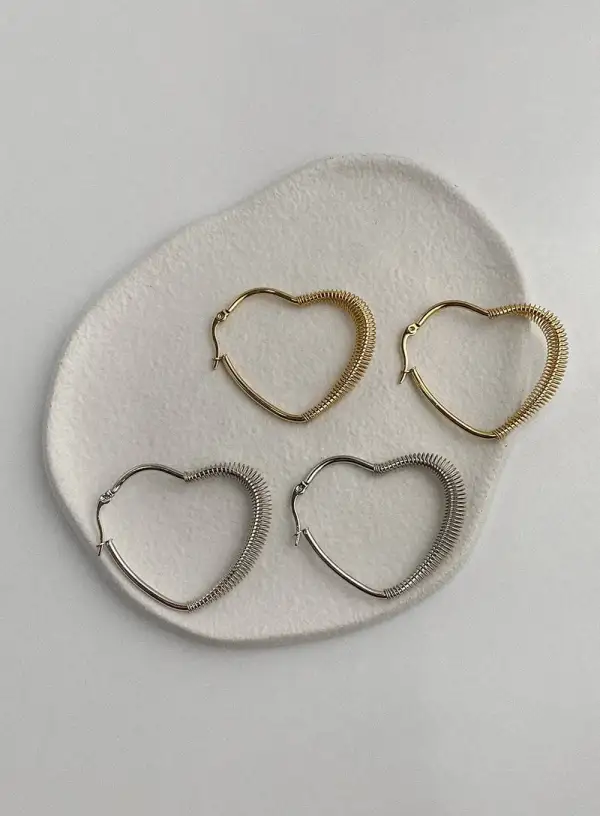 Twinkle Heart Earrings
