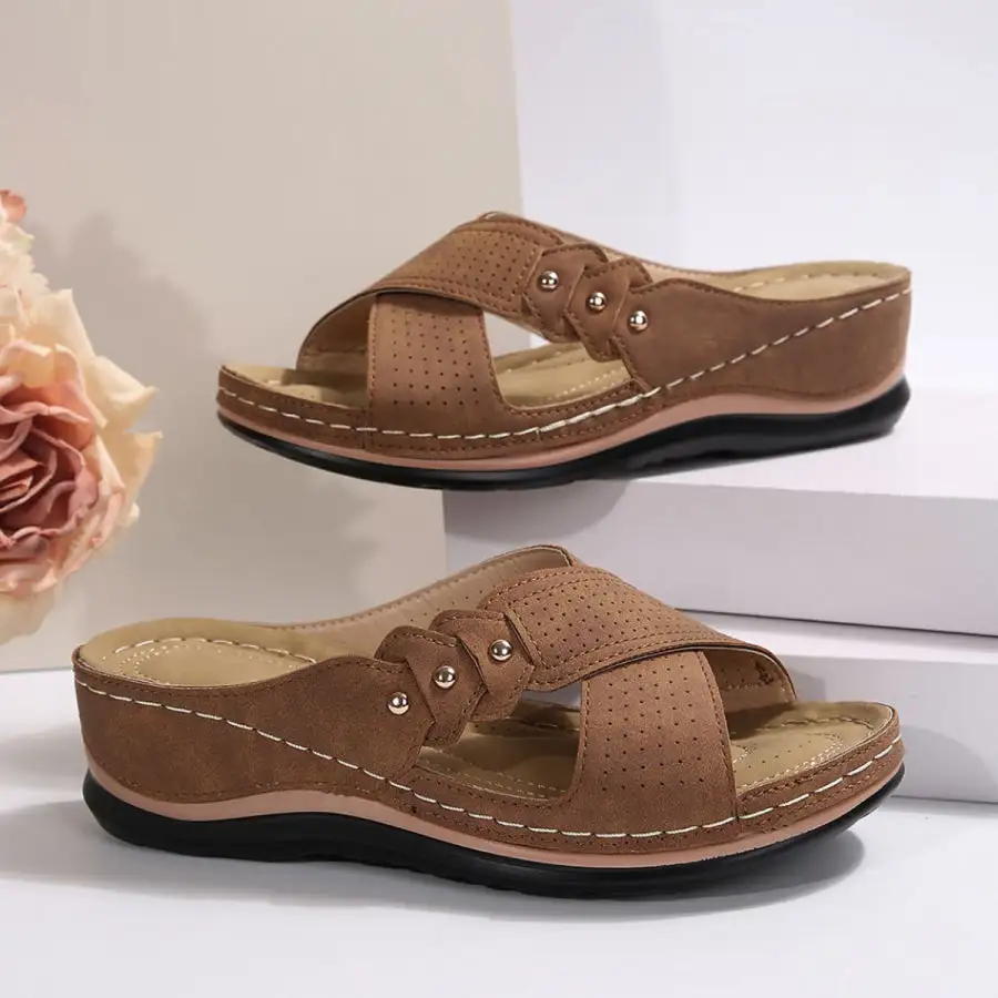 Relaxed Open Toe Platform Sandals