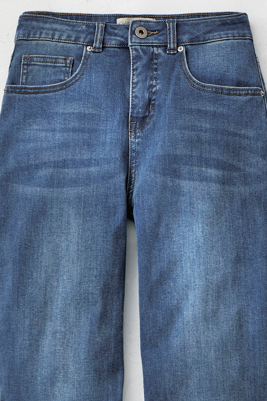 Walk in the Wildflowers Ankle Jeans