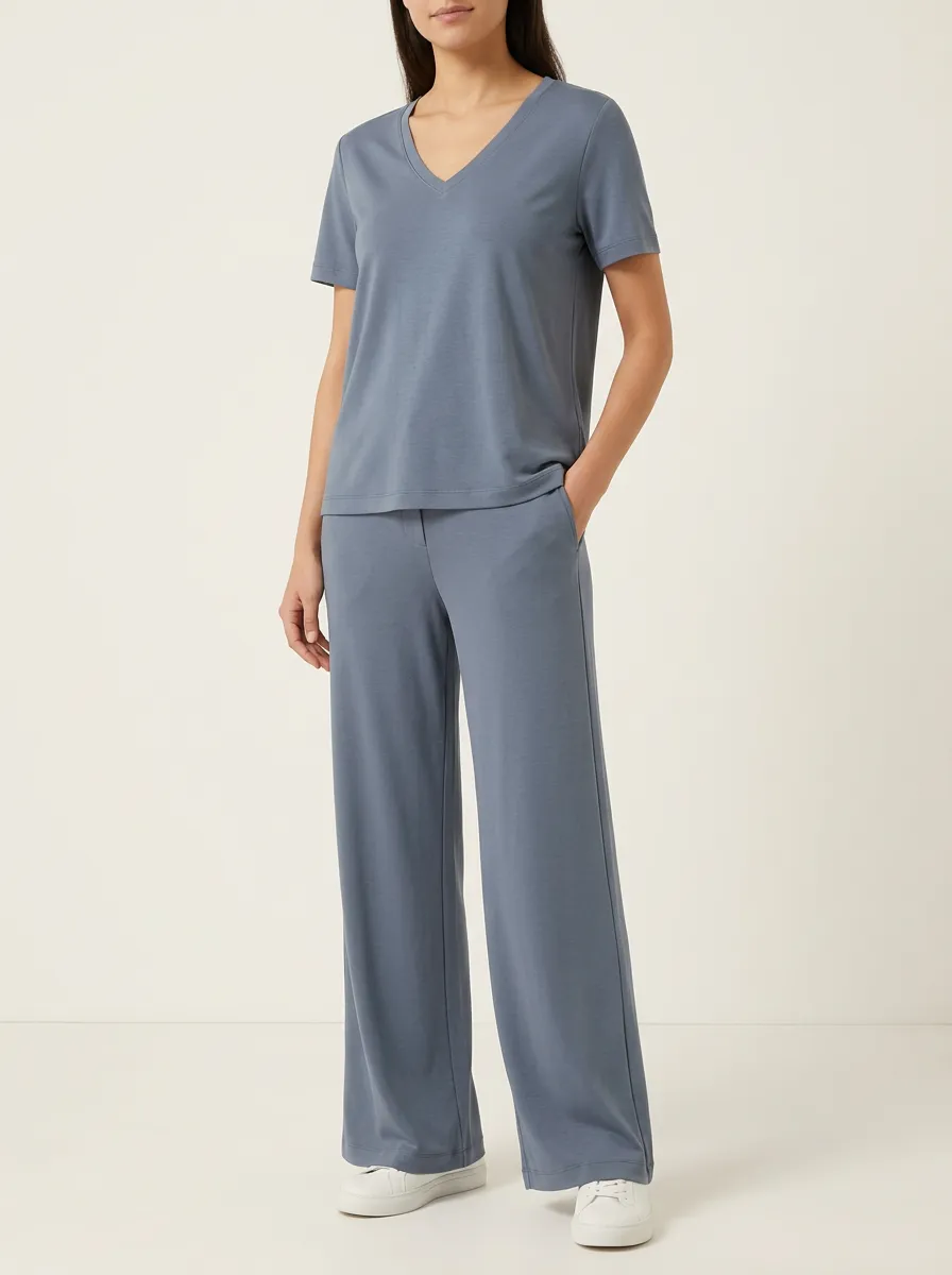 Women's Flat-Waistband Side-Pocket V-Neck T-Shirt and Wide-Leg Pants Set
