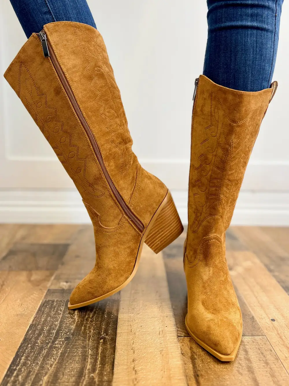 Wide Leg Suede Boots