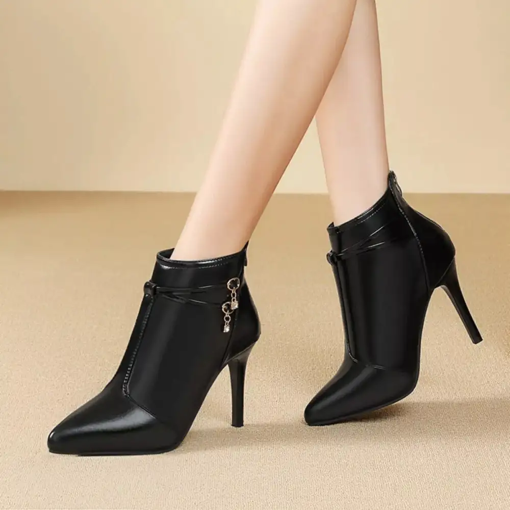 Essential Pointed Toe Stiletto Boots