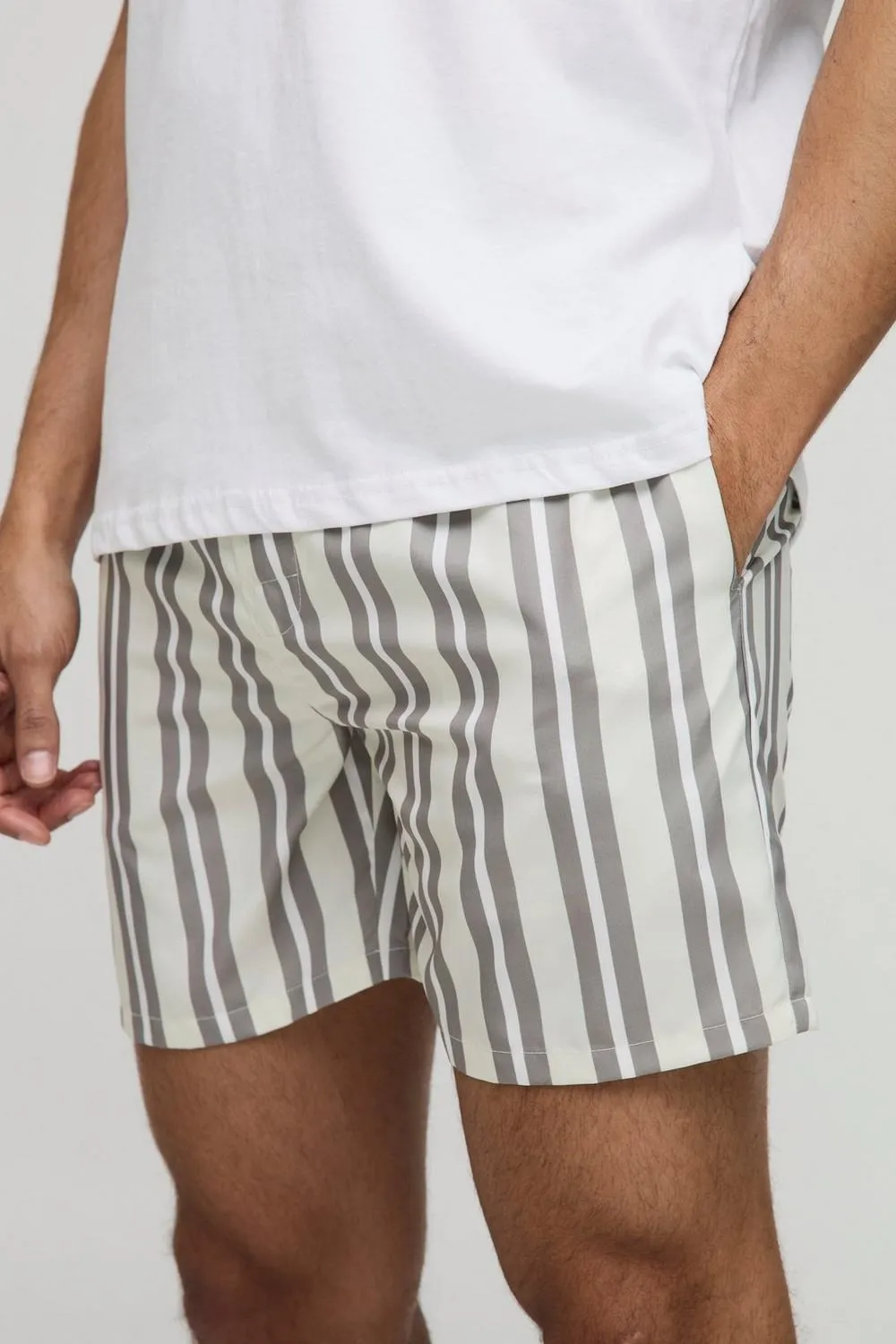Regular Mid Length Stripe Swim Trunks Spring And Summer