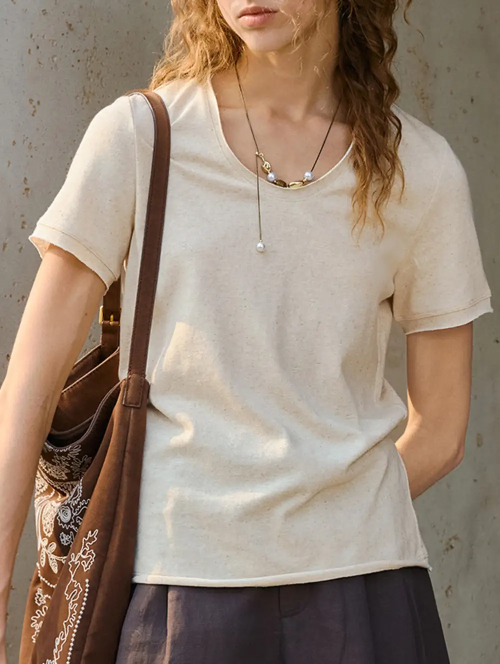 Linen Blend V Neck Knit Tee