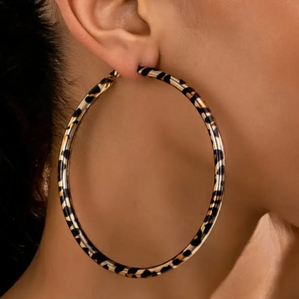 Retro Elegant Leopard Print Circle Earrings