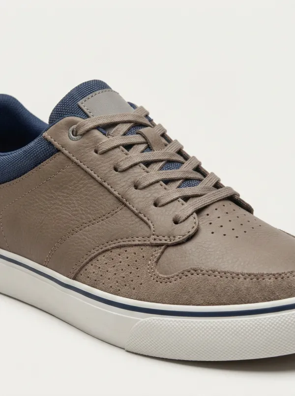 Men's Street Heritage Lace-Up Skate Shoes