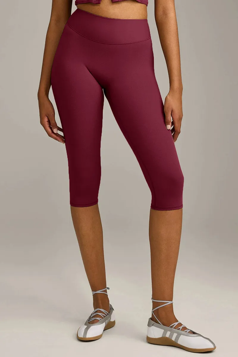 High-Waist Sculpting Slim-Fit Capri Leggings