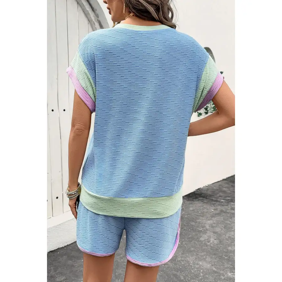 Contrast Round Neck Top and Shorts Set