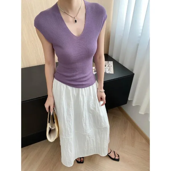 Heritage Slim Fit V-Neck Sleeveless T-Shirt