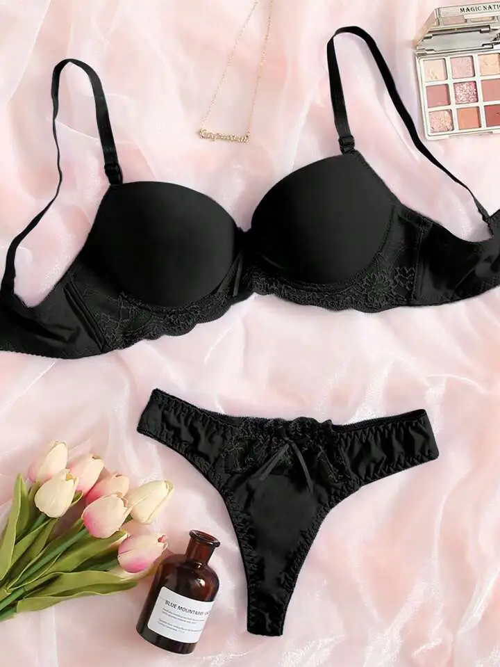 Push-Up Lace Bra And Panty Set