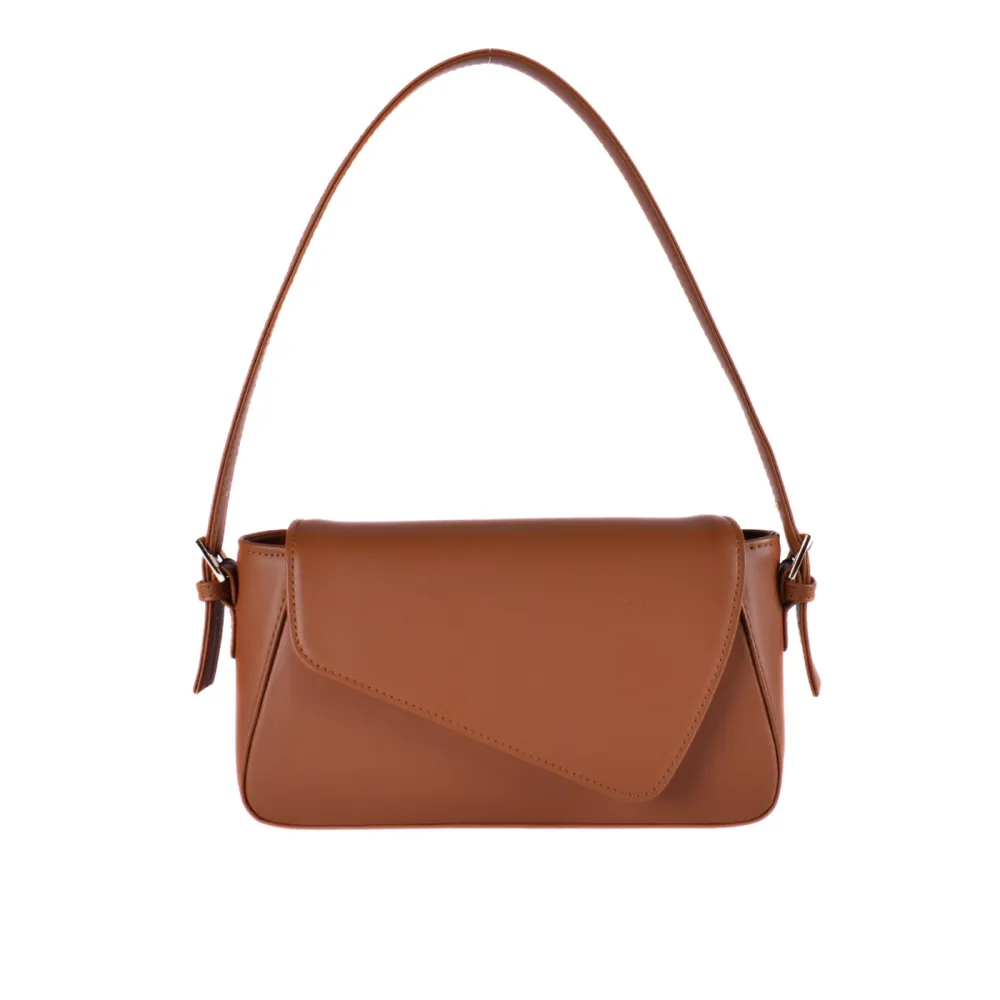 Refined Leather Compact Spacious Shoulder Bag