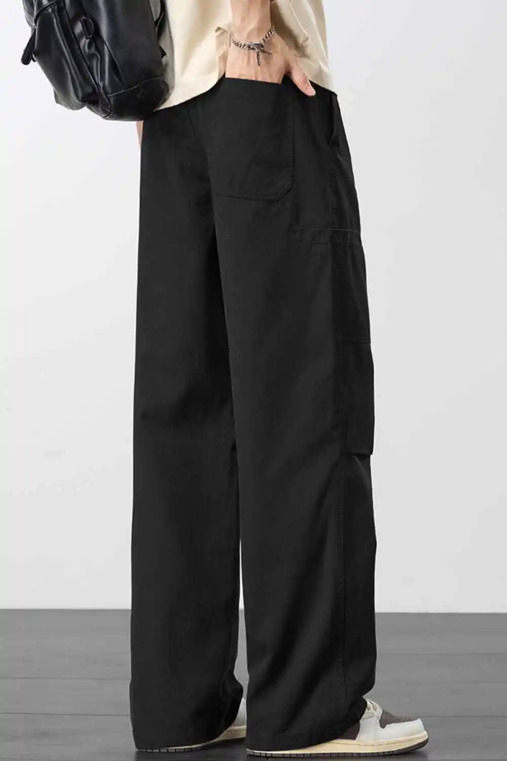 Loose Fit Cargo Pants with Drawstring
