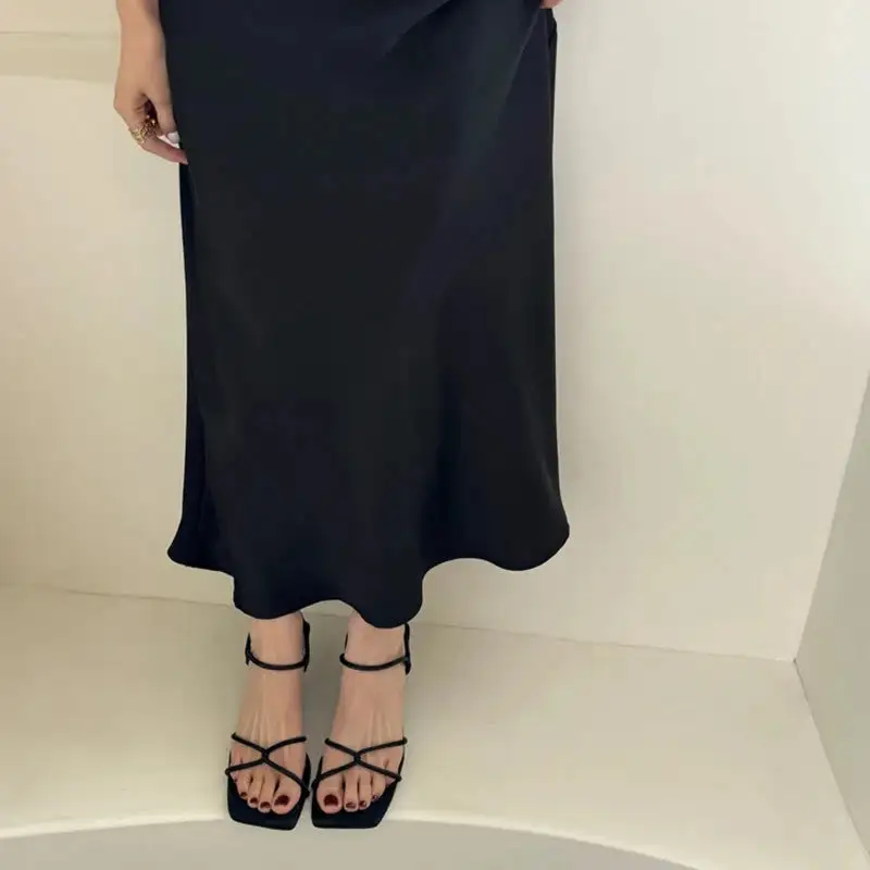 Open-Toe Block-Heel Heeled Sandals