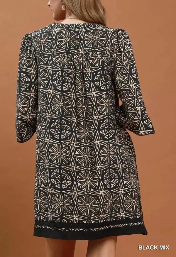 Geometric Print V-Neck Pocketed Dress