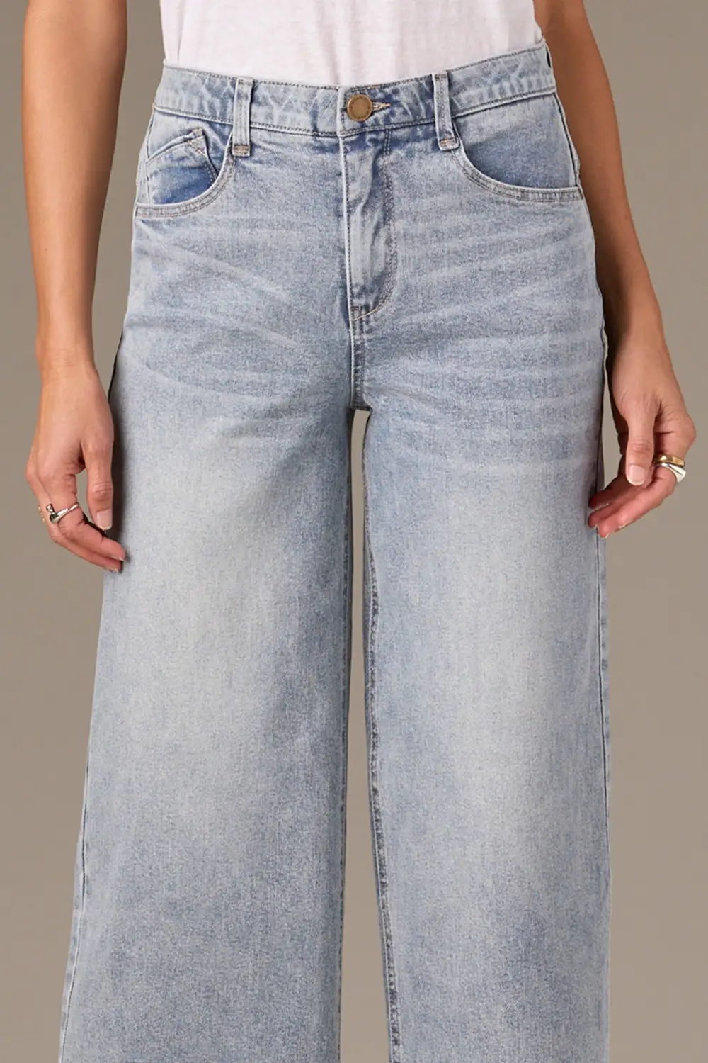 Wyatt  Round Up Wide Leg Boyfriend Jeans