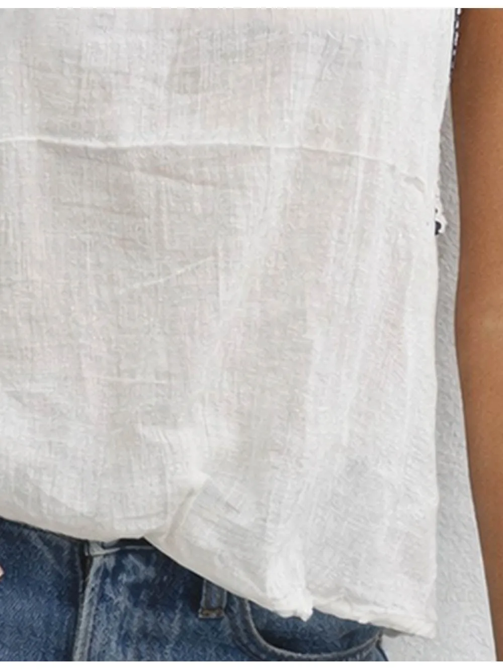 Embroidery Halter Neck Back Sleeveless Top