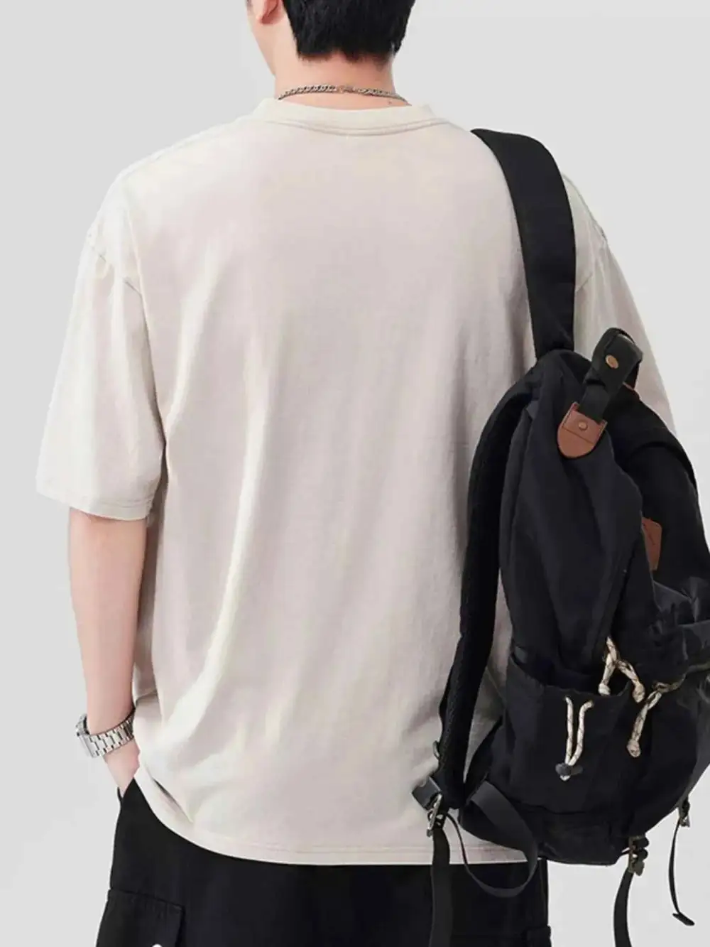 Breathable Graphic Round Neck Short Sleeve T-Shirt