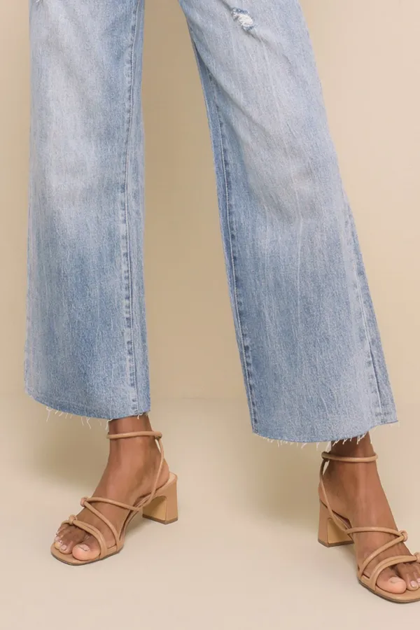 Light Wash Casual Style Mid-Rise Cropped Denim Jeans