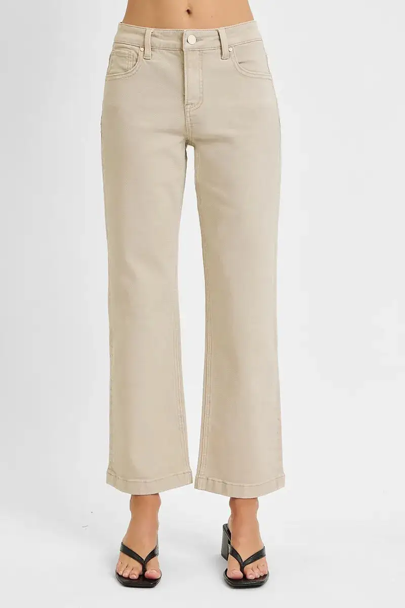 Everyday Mid-Rise Washed Pocketed Stretch Straight Leg Jeans