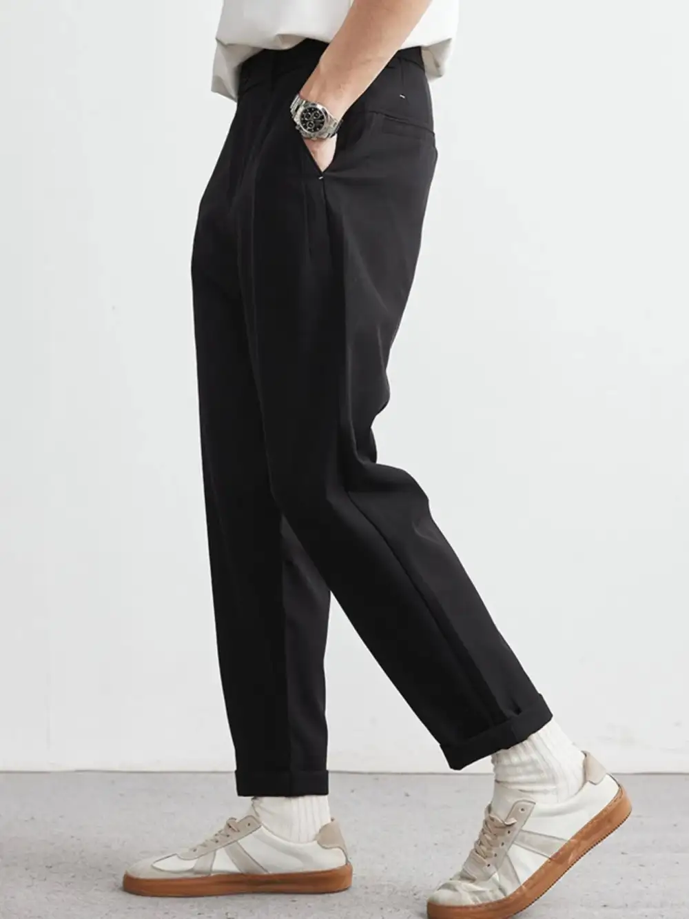 Relaxed Fit Casual Pants