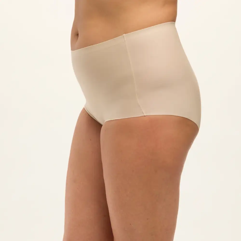 Women's Lightweight Stretch Fit Shaping Panty