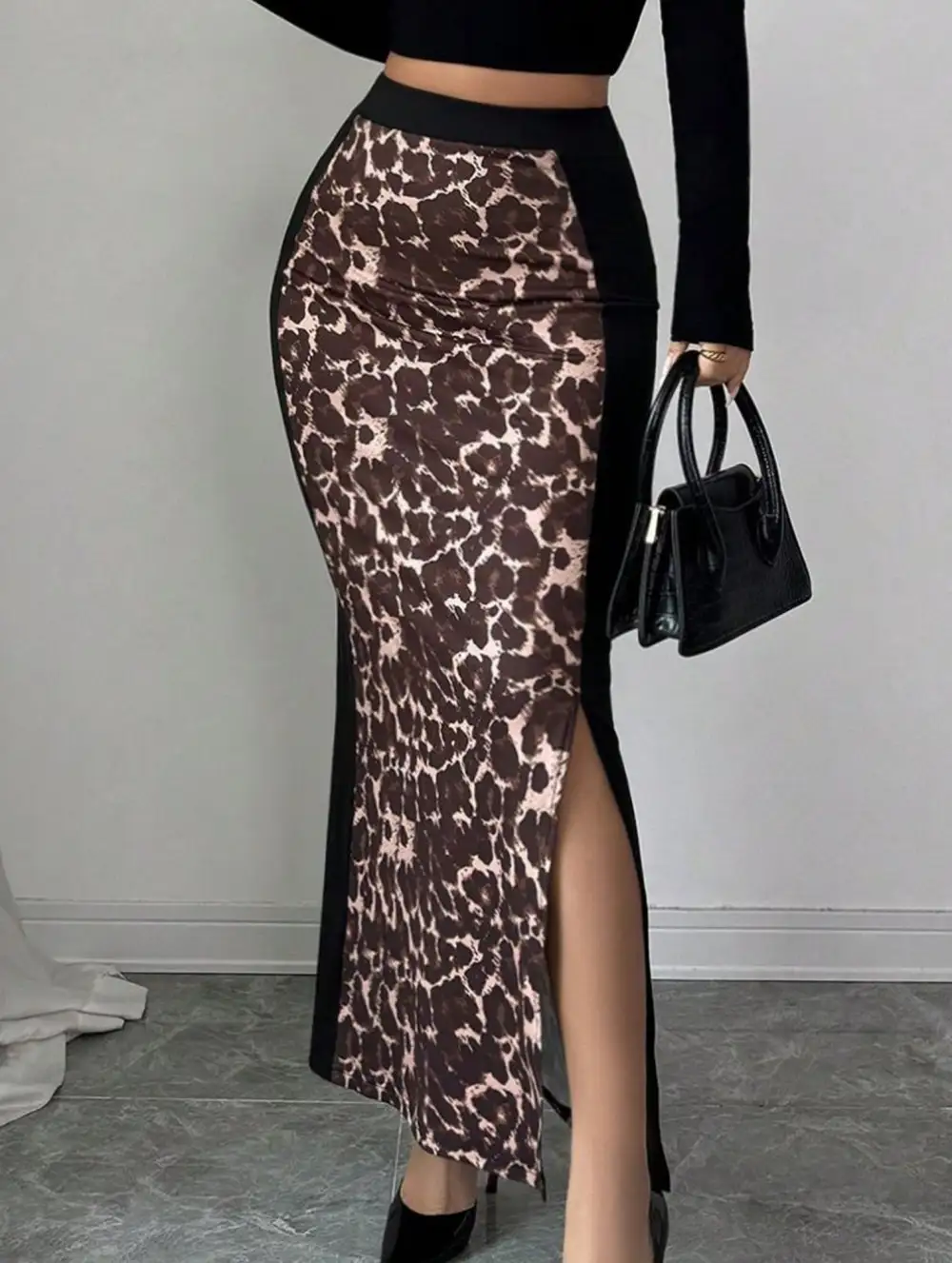 Bodycon Leopard Print Slit Midi Skirt