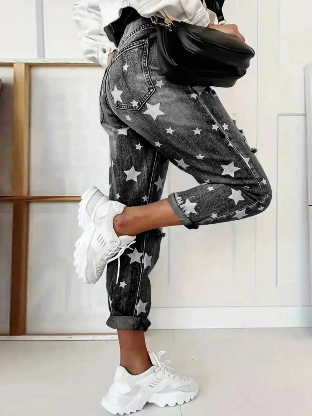 Modern High Waist Distressed Denim Jeans