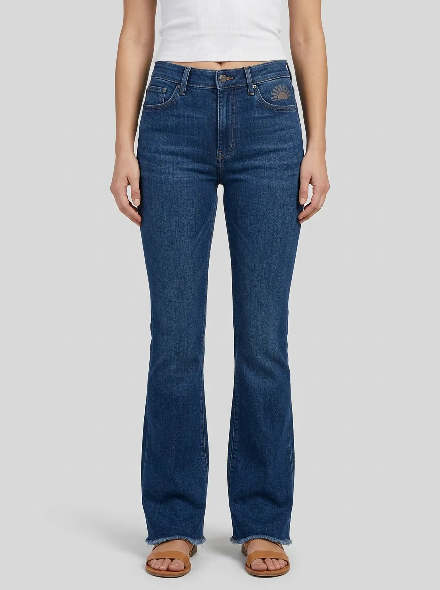 Women's Sun Coin-Pocket Embroidered Full-Length Frayed-Hem Flare Jeans