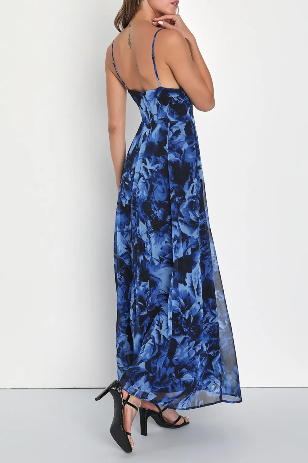 Casual Style Floral Print Twist-Front Maxi Dress