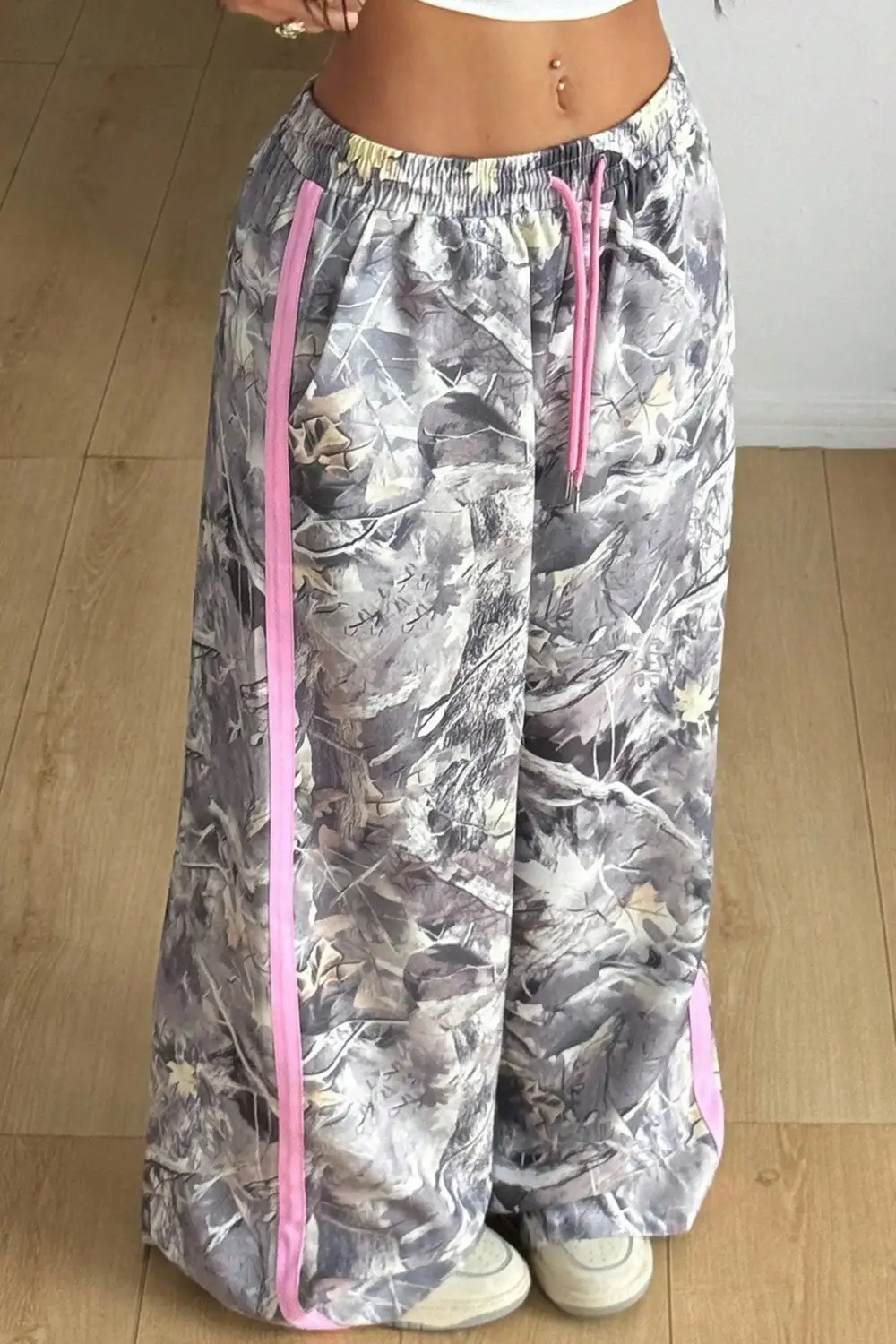 Active Wide Leg Camo Print Pants
