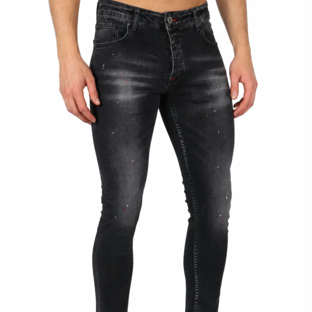 Classic Skinny Fit Paint Splatter Jeans
