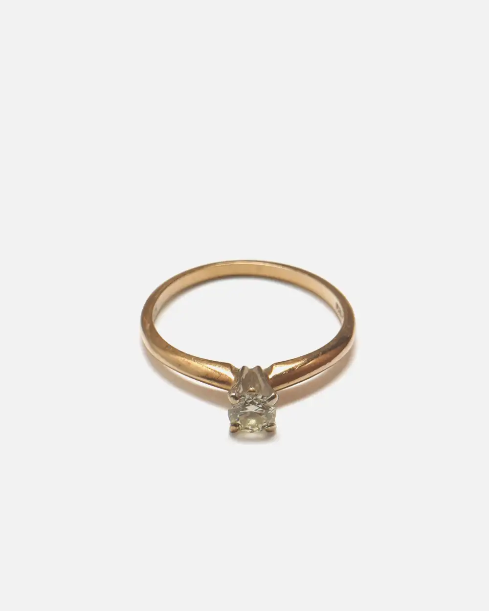 Ring with Diamond