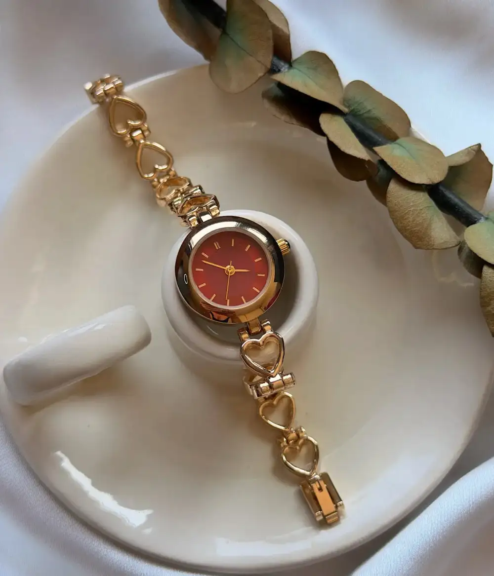 Romantic Heart Detail Fashion Watch