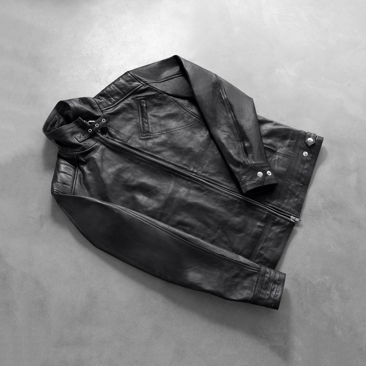 Men's Classic Biker Leather Jacket