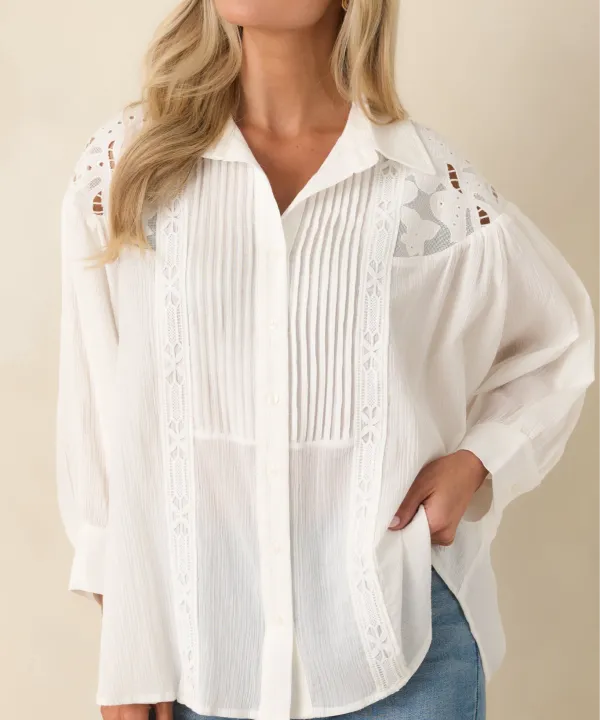 Pintuck Lace-Detail Button-Up Button-Down Blouse