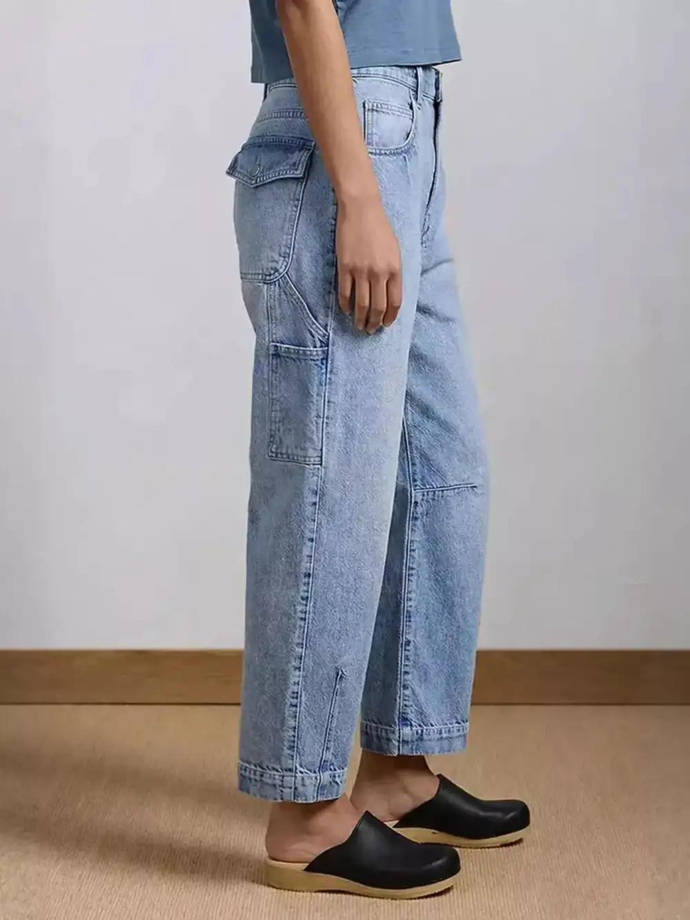 Women' Washed Wide Leg Jeans With Pockets