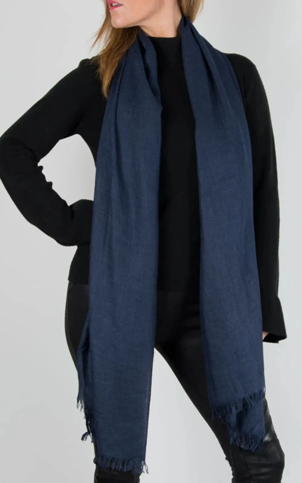 Elegant And Exquisite Solid Color Women's Scarf